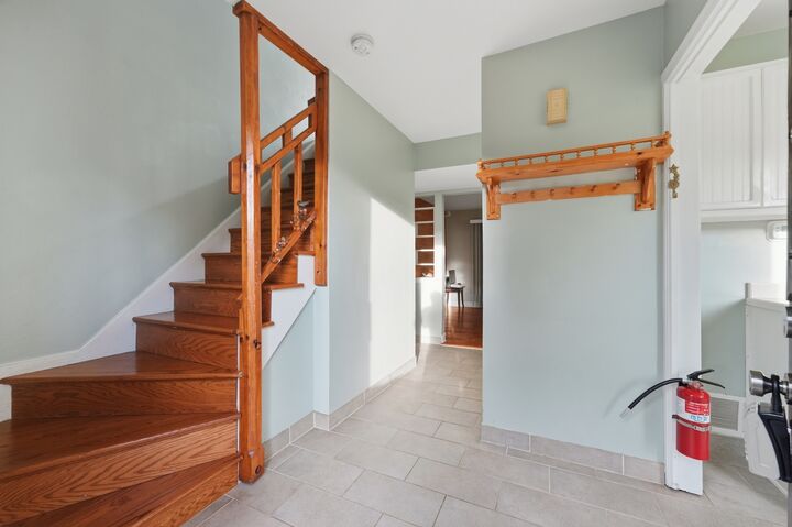 Property Photo:  29W434 Hawthorne Lane  IL 60555 