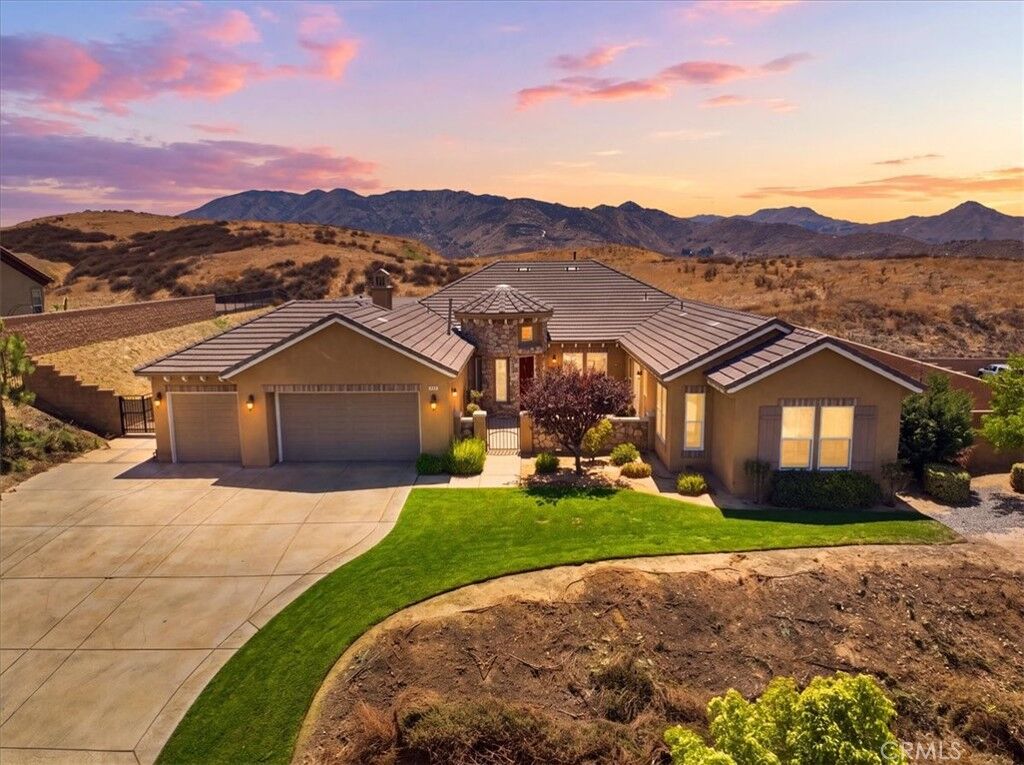 Property Photo: 3086 Crystal Ridge Lane CA 92324