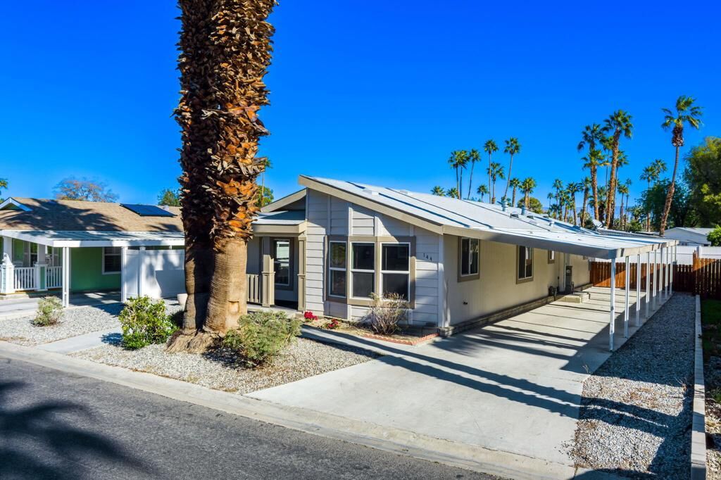 Property Photo: 144 Estrada Way CA 92234