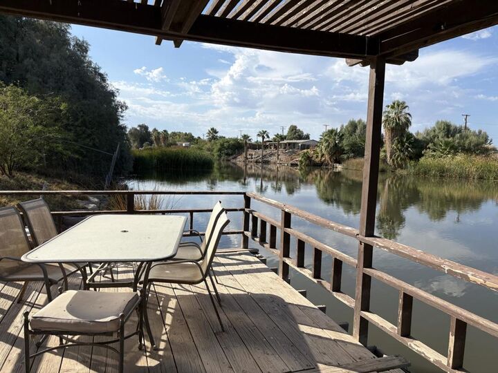 Property Photo:  79 Sunset Way  CA 92266 
