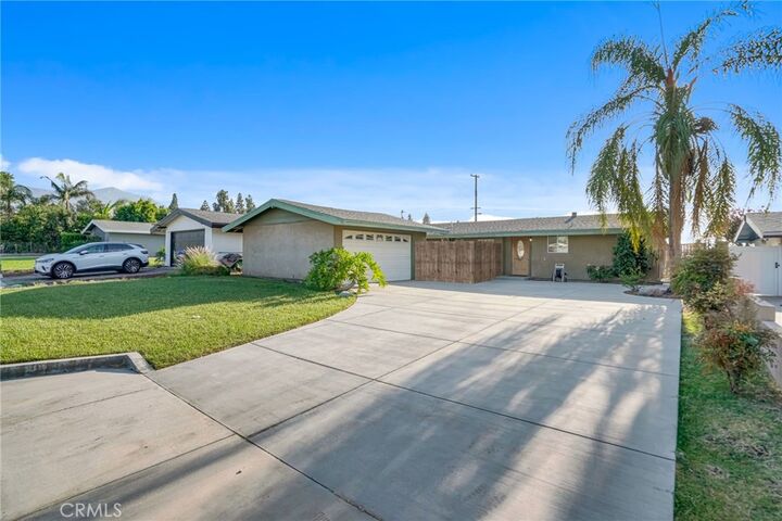 Property Photo:  1538 Amador Ave  CA 91764 