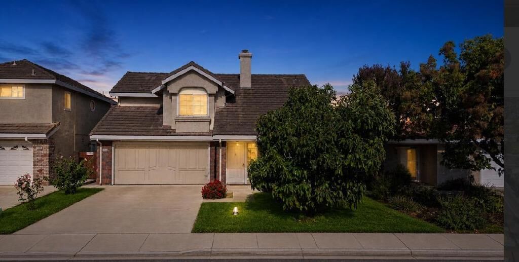 Property Photo:  1016 Gordon Street  CA 95035 