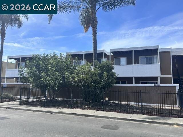 Property Photo: 1127 Virginia Ln CA 94520