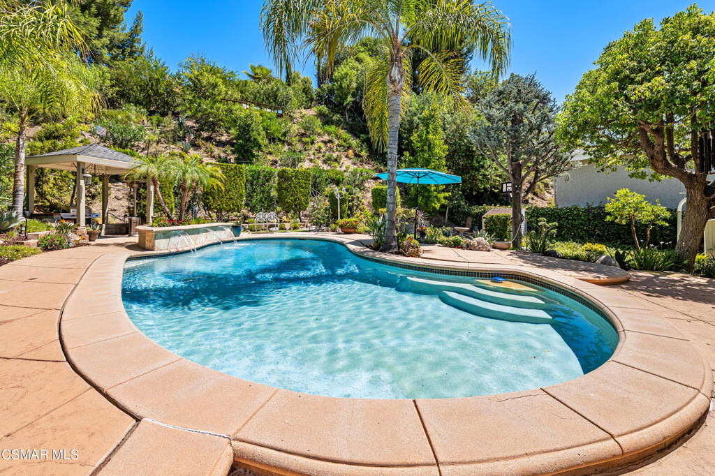 Property Photo:  4130 Towhee Drive  CA 91302 