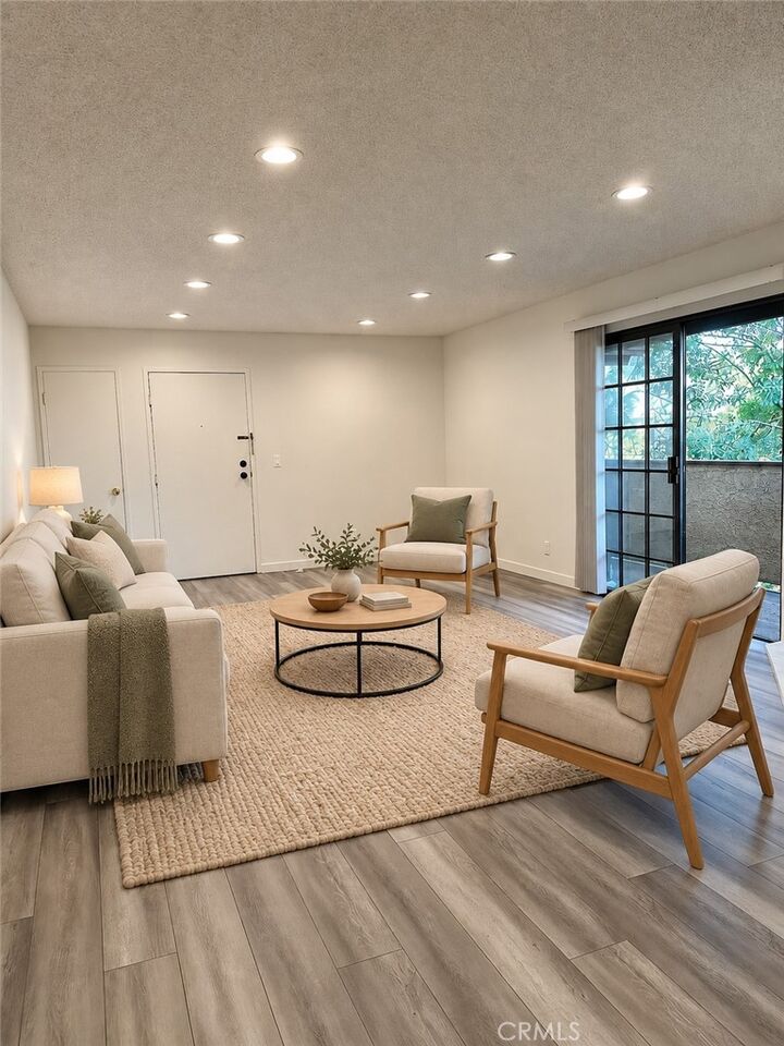 Property Photo: 10220 De Soto Avenue 6 CA 91311
