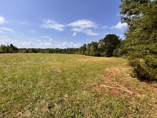 Property Photo:  50 Lewis Rd  TN 38585 