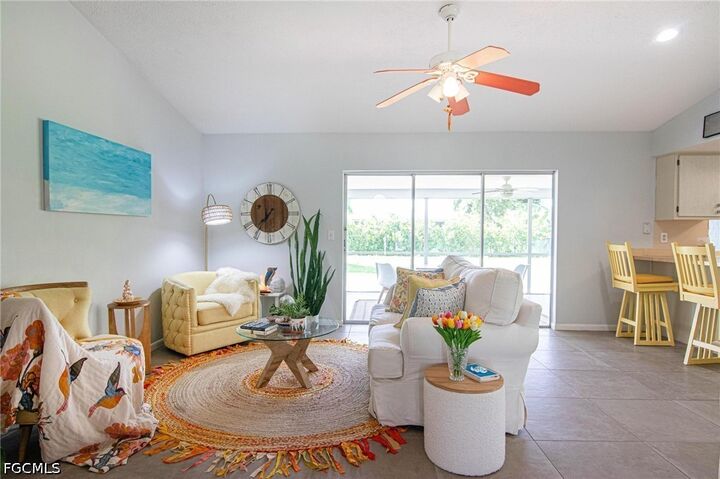 Property Photo: 926 SE 26th Terrace FL 33904