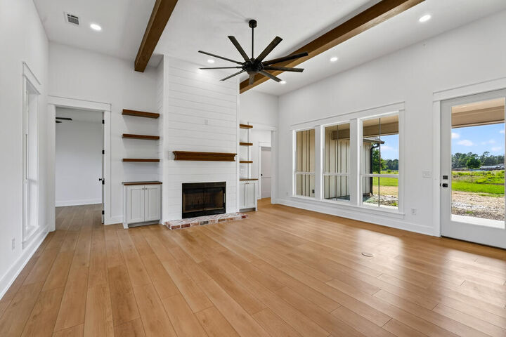 Property Photo: 121 Welch Hill Top Rd TX 75901