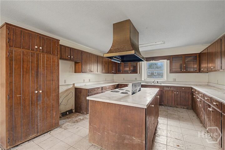 Property Photo:  307 Glynn Street  GA 31545 