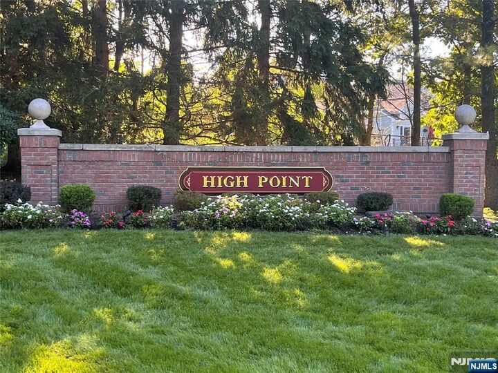 Property Photo:  90 Summer Hill Road 90  NJ 07470 