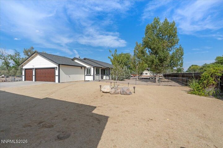 Property Photo:  1435 Dixie Drive  NV 89406 