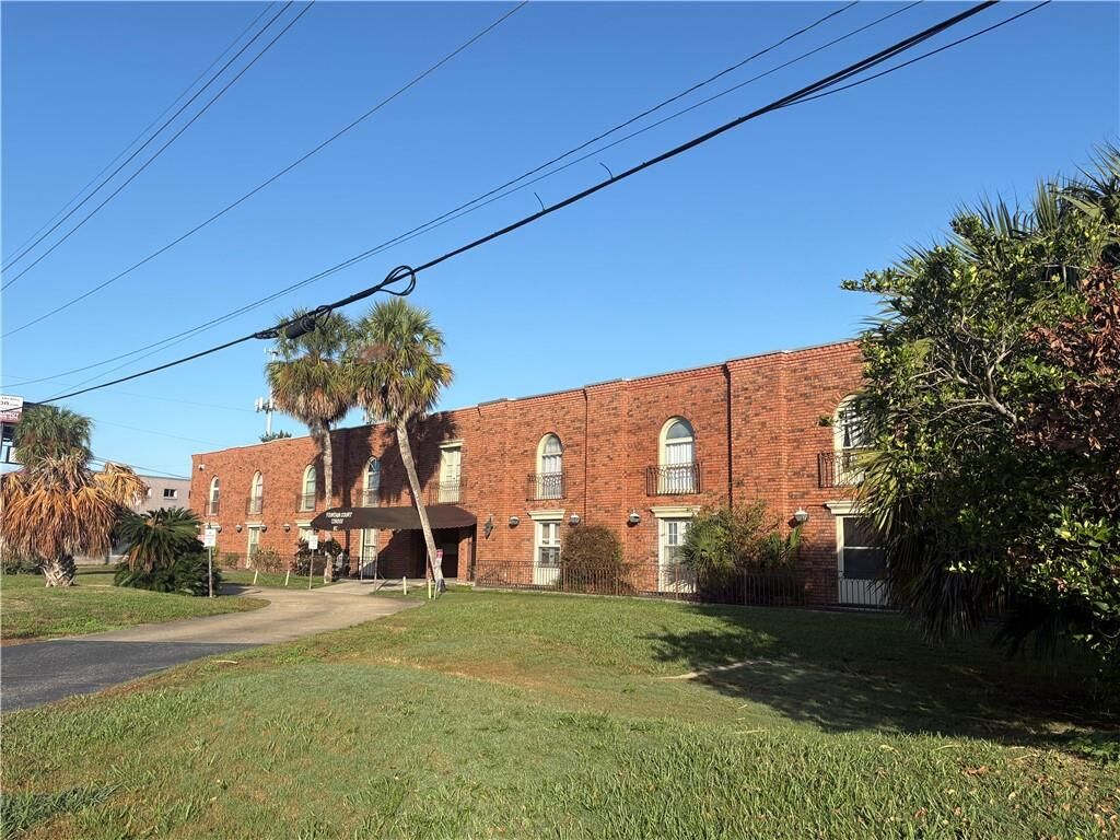 Property Photo: 6901 Veterans Boulevard 86 LA 70003