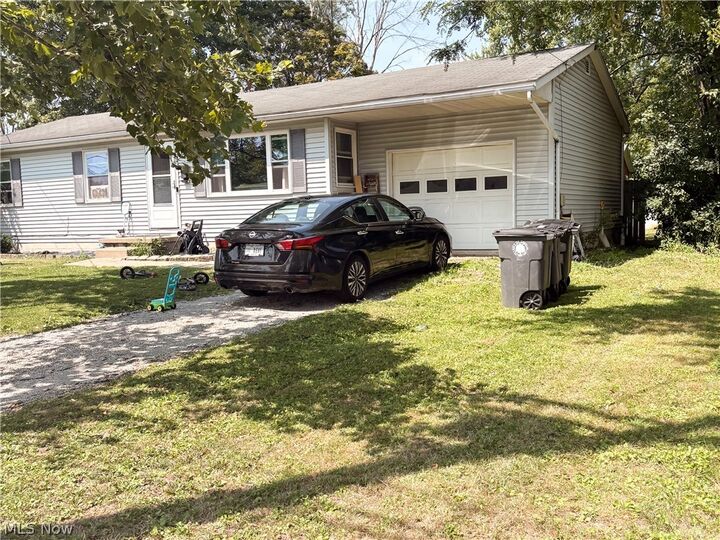 Property Photo:  26 Edison Street  OH 44074 