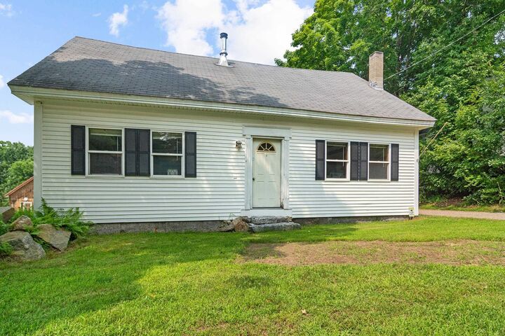 Property Photo: 144 Meredith Center Road NH 03253