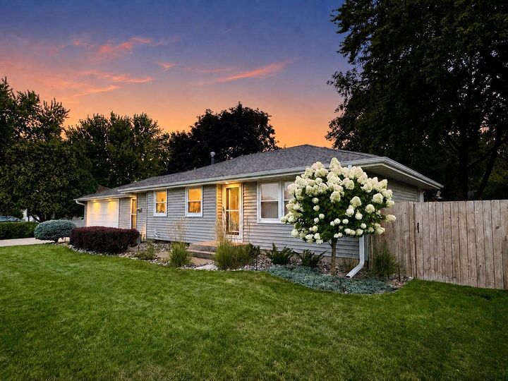 Property Photo: 10118 Park Avenue S MN 55420