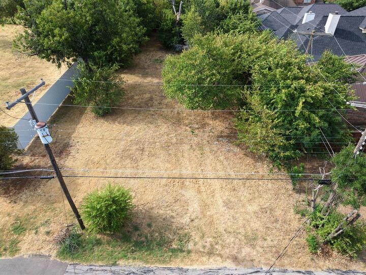Property Photo:  1716 Landmark Road  TX 75060 