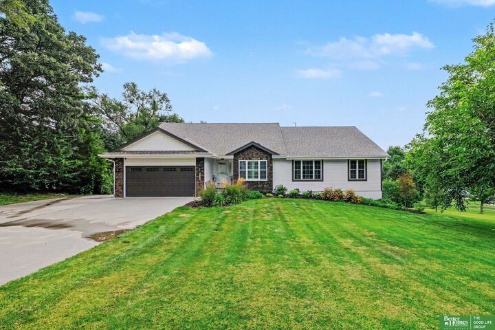 Property Photo: 8529 S 25th Street NE 68147