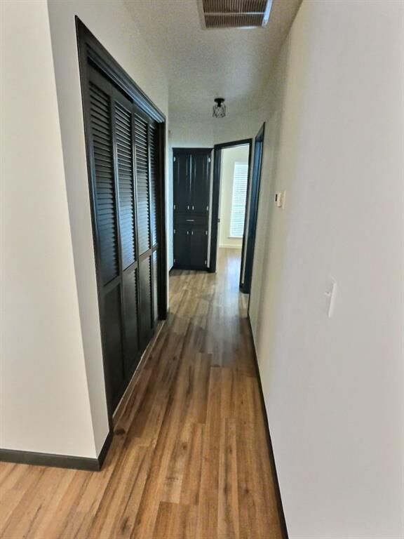 Property Photo: 316 Town Park Road OK 73072
