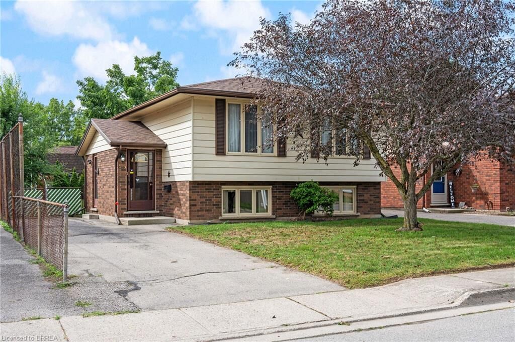 Property Photo:  55 Edward Street  ON N3S 1V4 