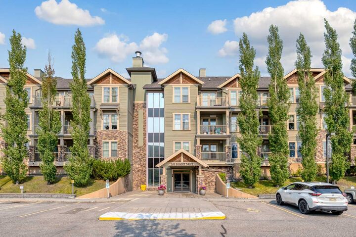 205 Sunset Drive 320 — photo 1