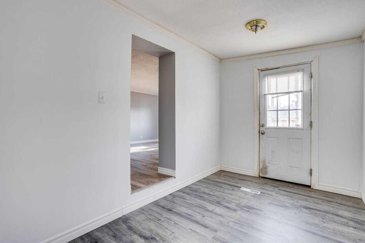 Property Photo:  173 Cokerill Crescent  AB T9K 2J3 