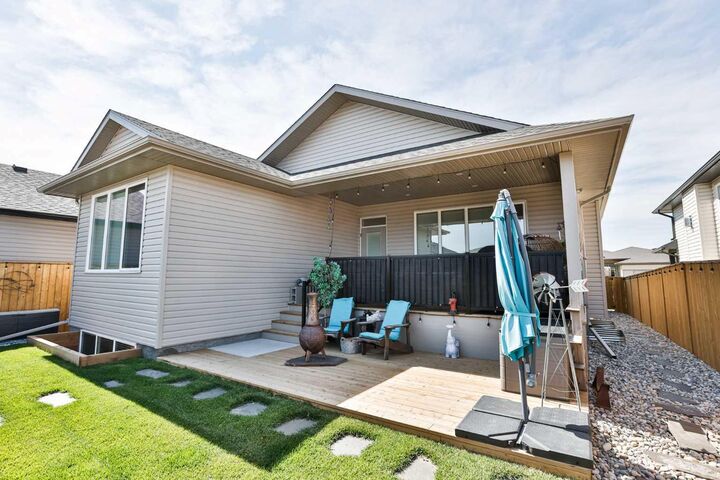 Property Photo:  556 Riverhills Way W  AB T1K 8H8 