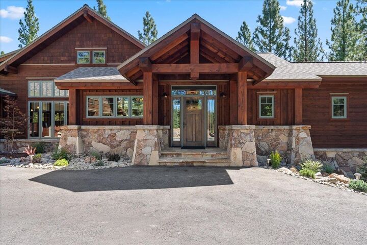 Property Photo:  198 Blacktail Ridge  CA 96122 