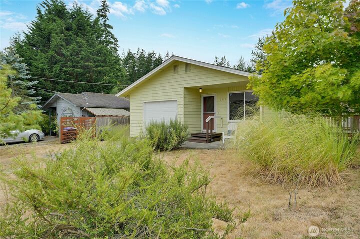 Property Photo: 2515 Sherman Street WA 98368