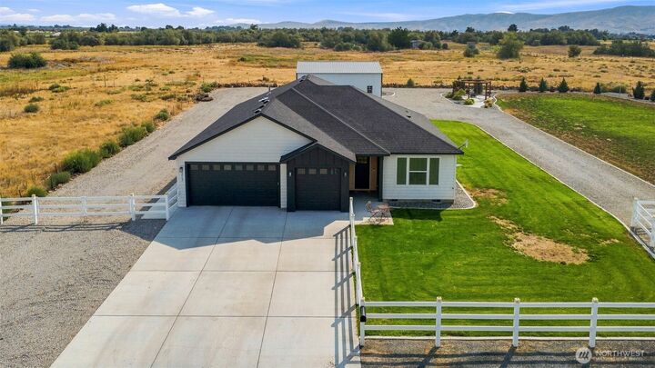 Property Photo:  217  Lower County Line Rd  WA 99350 