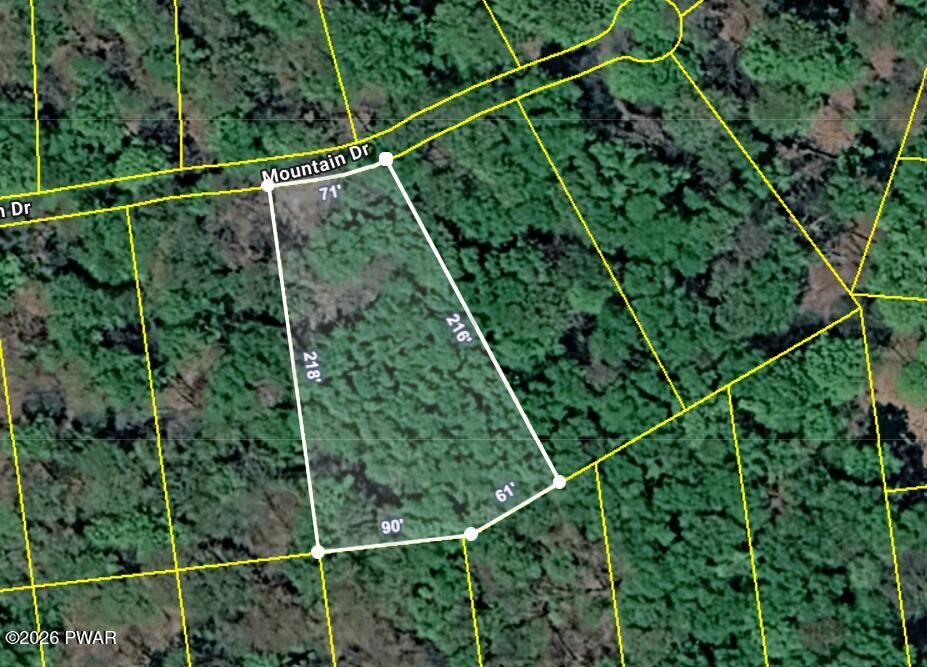 Property Photo: 27 Mountain Drive PA 18445