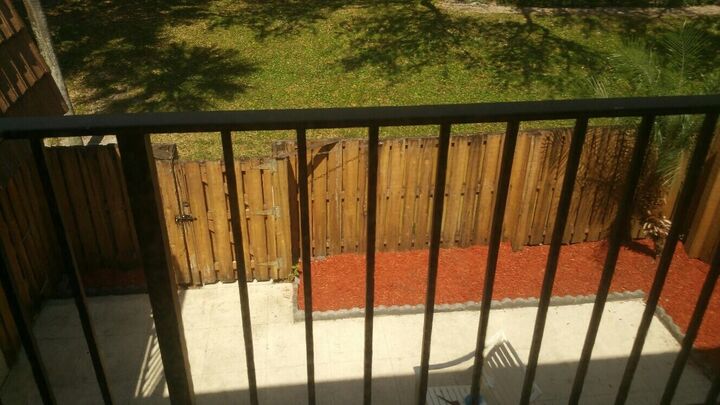 Property Photo:  102 Heritage Way  FL 33407 