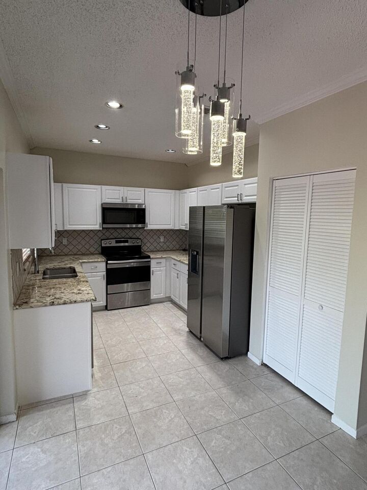 Property Photo:  10837 Palm Spring Drive  FL 33428 