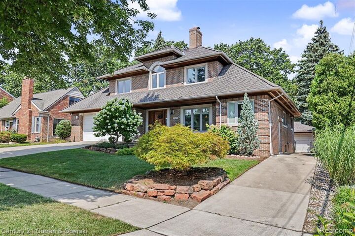 Property Photo:  22628 Nash Street  MI 48124 