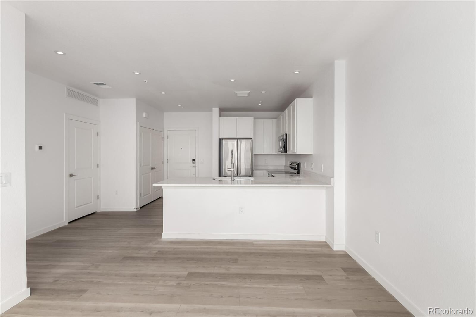 Property Photo: 1634 N Sheridan Boulevard 102 CO 80204