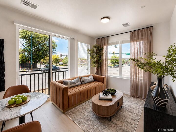 Property Photo:  1680 N Sheridan Boulevard 102  CO 80204 