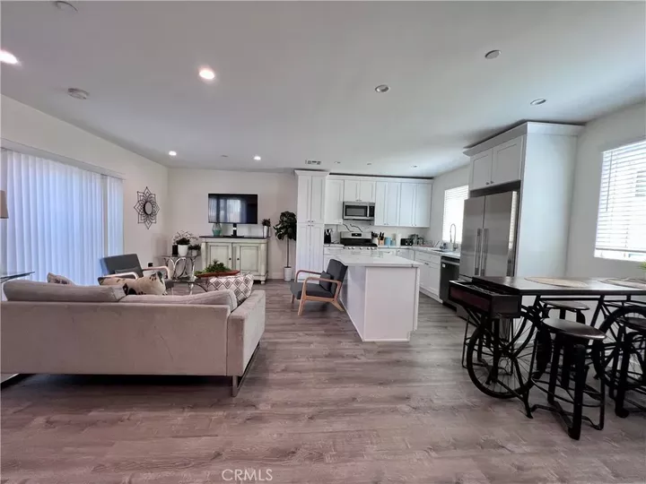 Property Photo:  13927 Chadron Ave G  CA 90250 