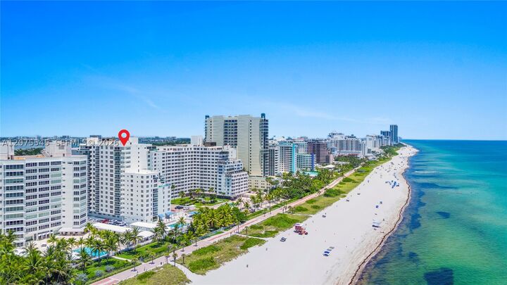 Property Photo: 5001 Collins Ave 3B FL 33140