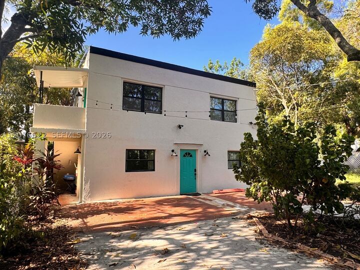 Property Photo:  277 NE 55th St 1-Rear  FL 33137 