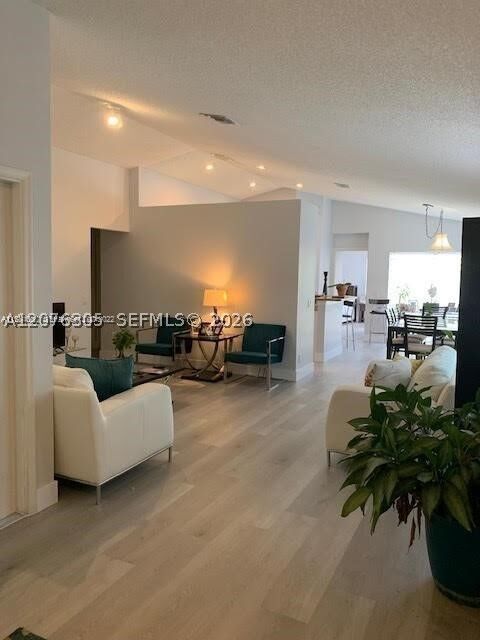 Property Photo: