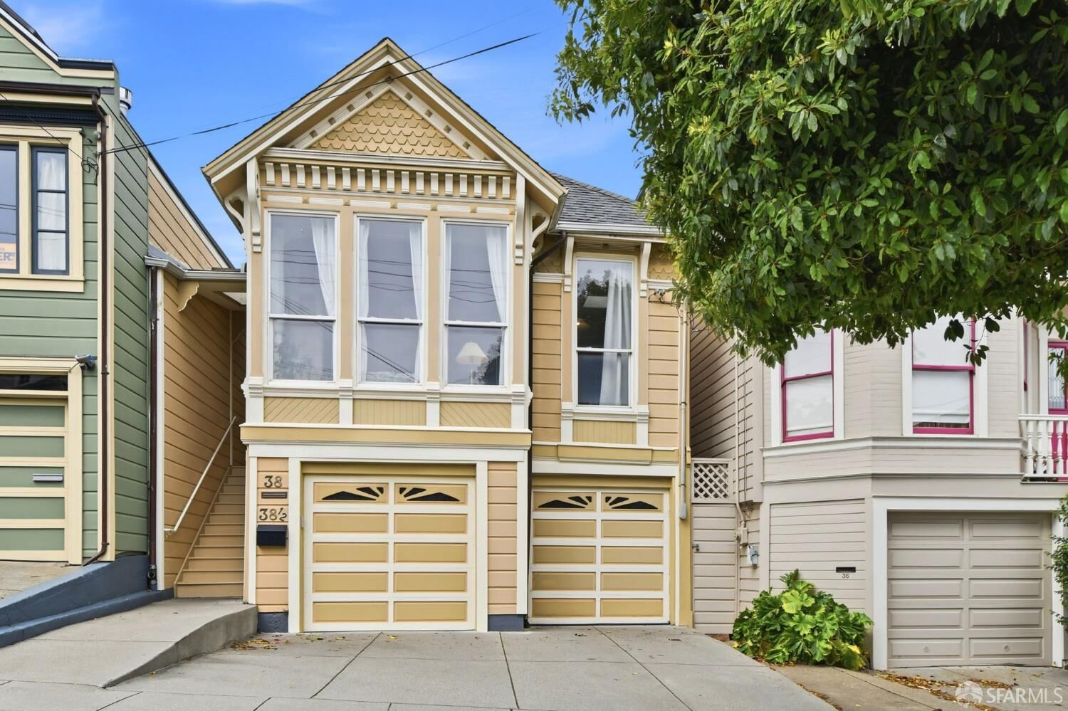 Property Photo: 38-38 1/2 Whitney Street CA 94131