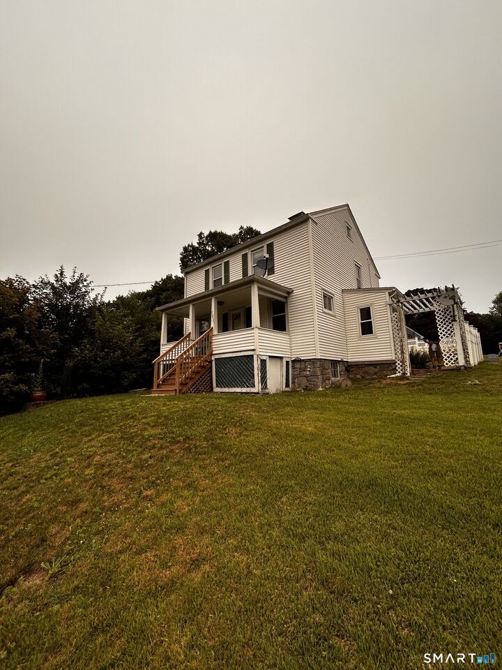 Property Photo: 925 Meriden Road CT 06705