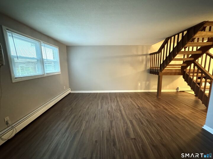 Property Photo:  1370 Highland Avenue 11  CT 06708 