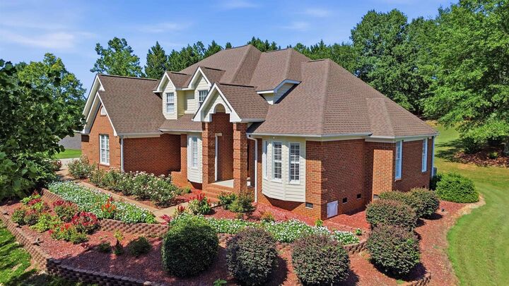 Property Photo:  424 Harbour View Drive  SC 29323 