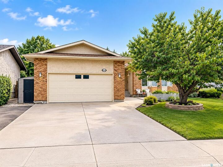 Property Photo:  2906 Huget Place  SK S4V 1M5 