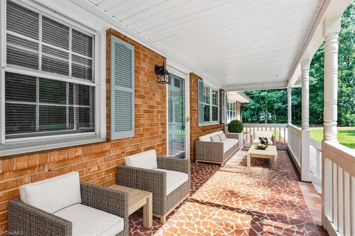 Property Photo:  4150 Old Julian Road  NC 27283 