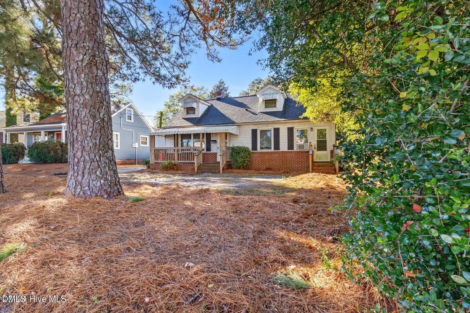 Property Photo: 806 S 16th Street NC 28401