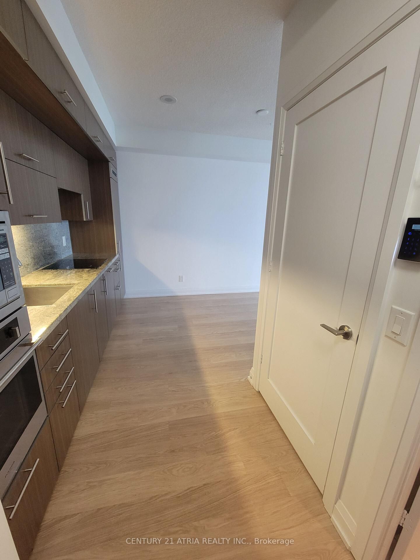 Property Photo:  2 Anndale Drive 1501  ON M2N 0G5 