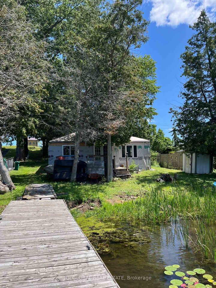 24 Pines Lane — photo 1
