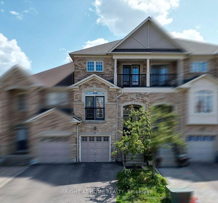 11 Littleriver Court — photo 1