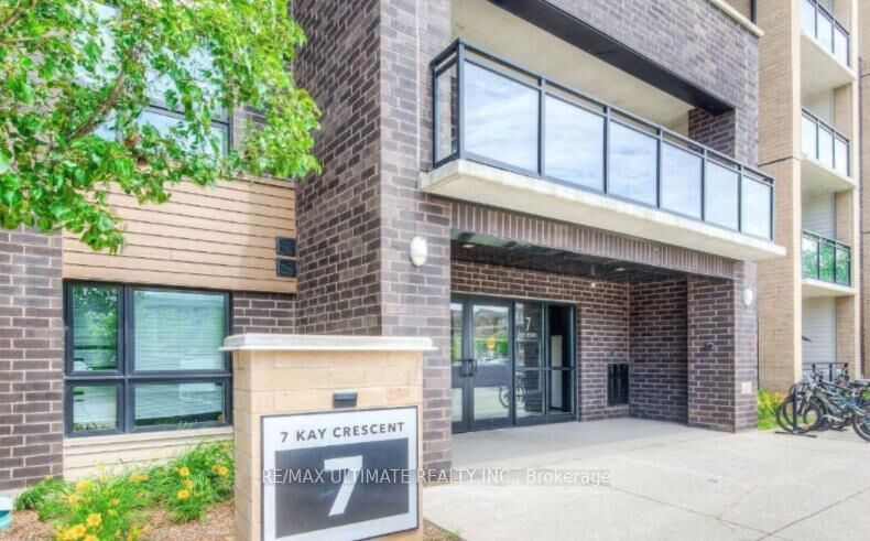 Property Photo: 7 Kay Crescent 515 ON N1L 0P9